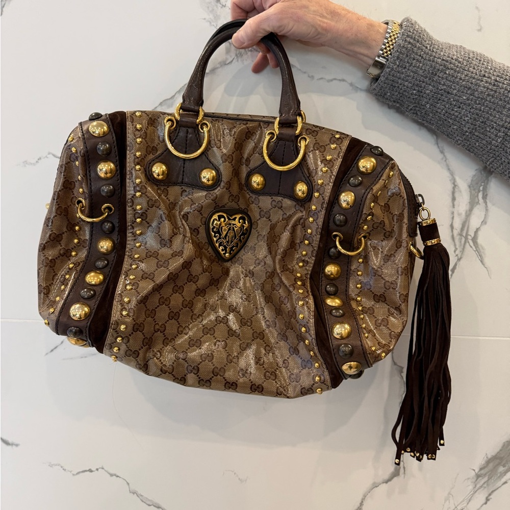 Vintage Gucci Brown Shoulder Bag with Gold Accents - Picture 2 of 6